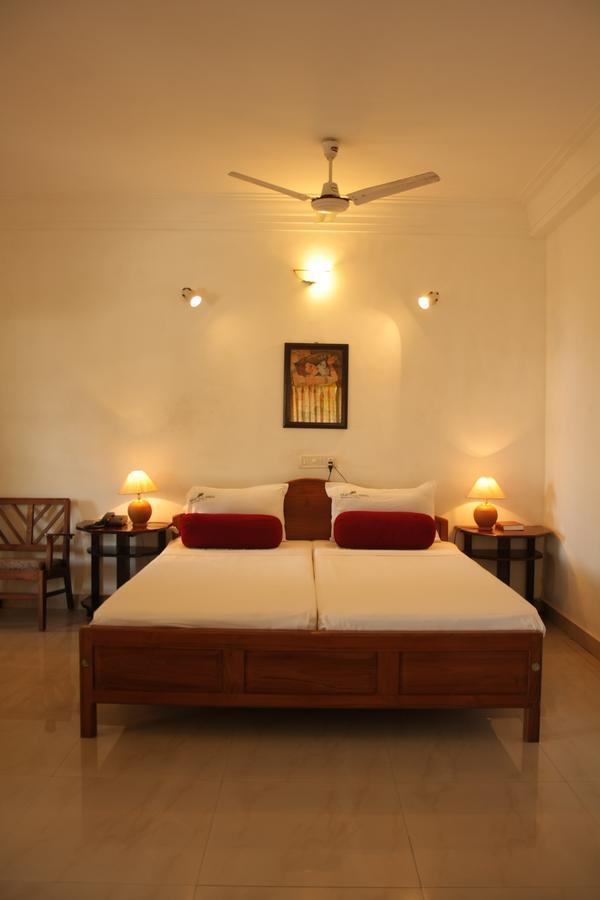 Raja Hotel Kovalam Exterior photo
